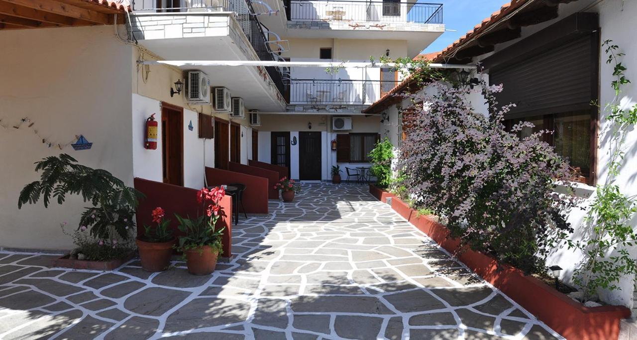 Natsios Apartments CChanioti Exteriér fotografie